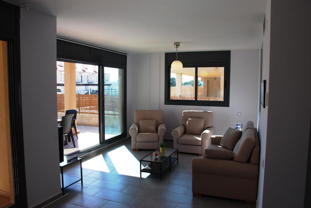 Villa Marina Del Port 1 *